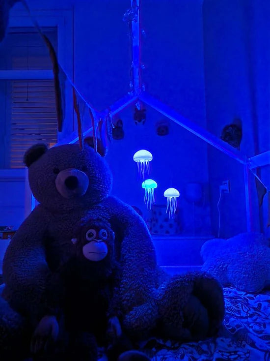 Floating Jellyfish Lamp